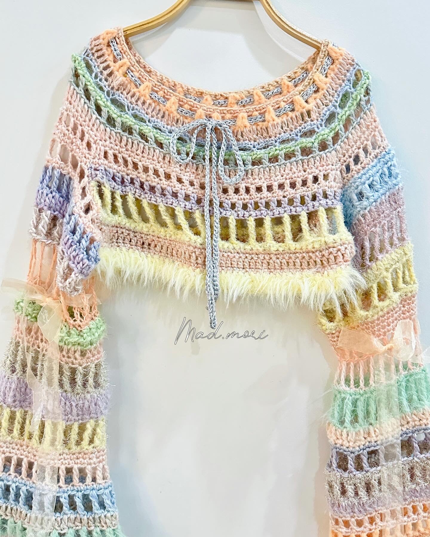 Madmori Baby pastel Ribbon crop Sleeves