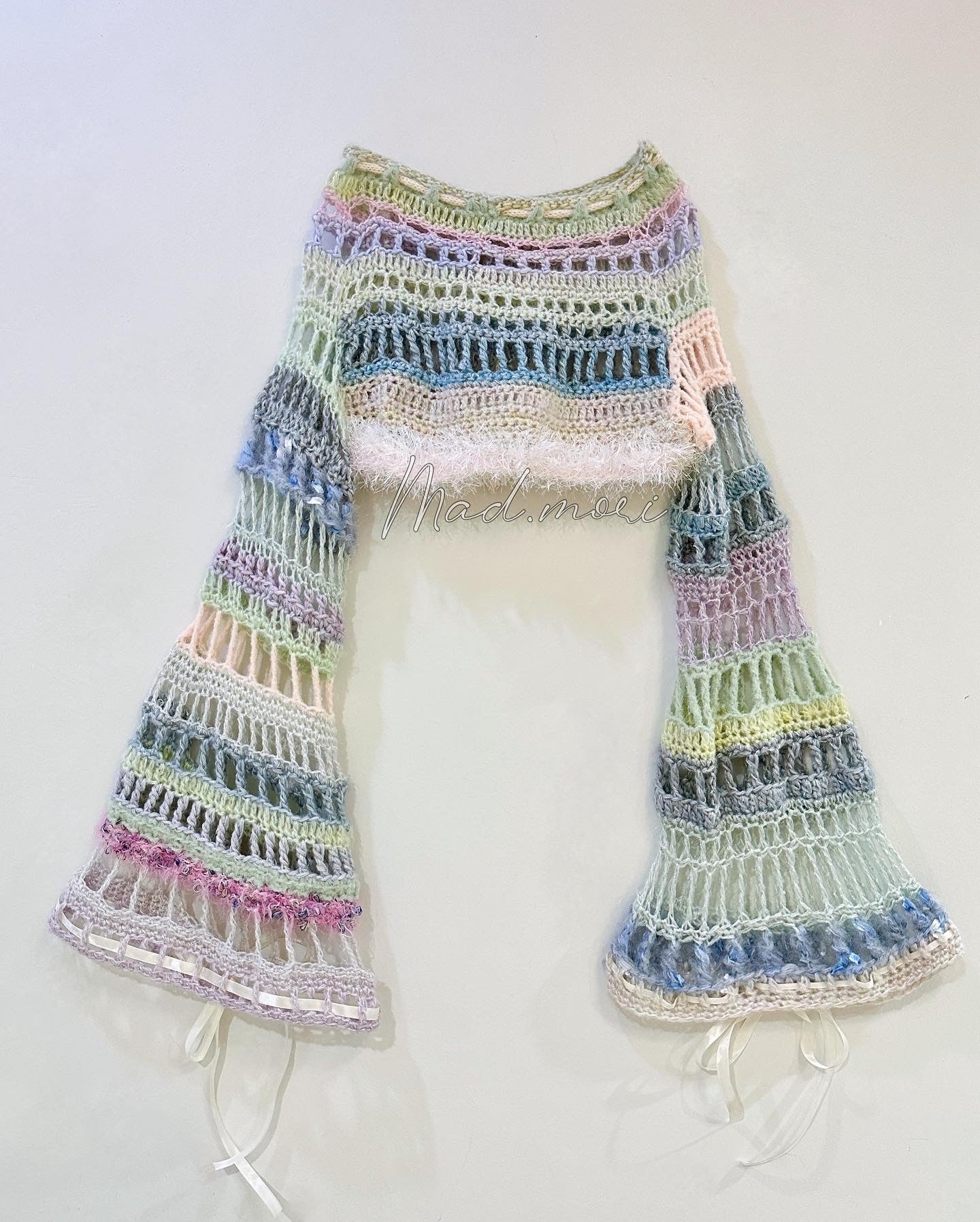 Madmori Baby pastel Ribbon crop Sleeves