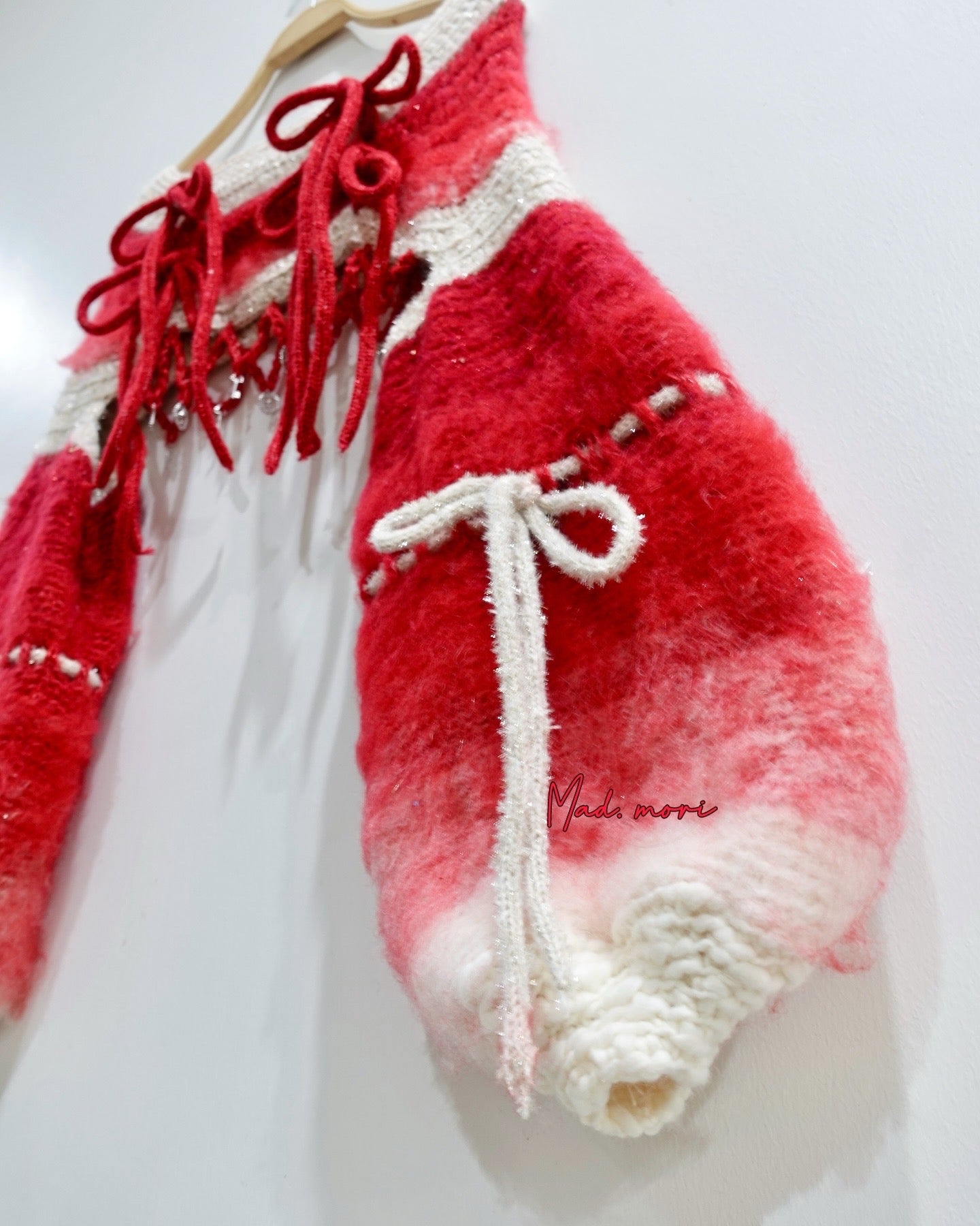 Madmori Ballet Ribbon Sleeves「Red Jellyfish」