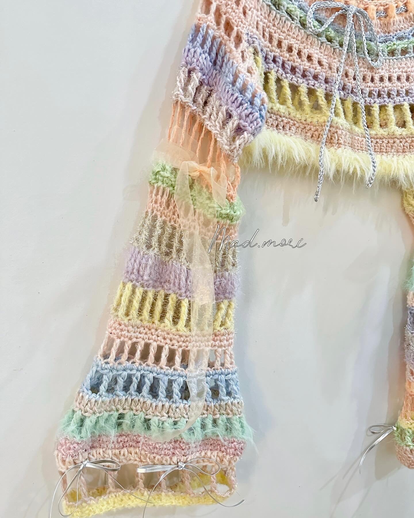 Madmori Baby pastel Ribbon crop Sleeves