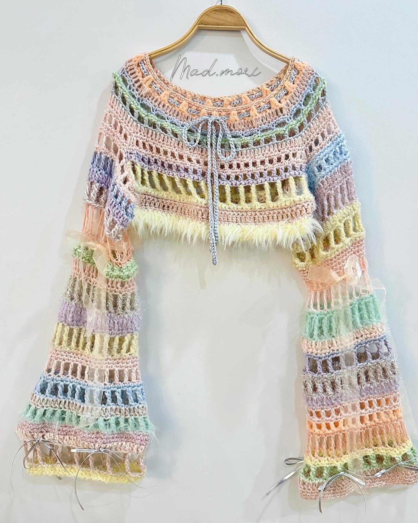 Madmori Baby pastel Ribbon crop Sleeves