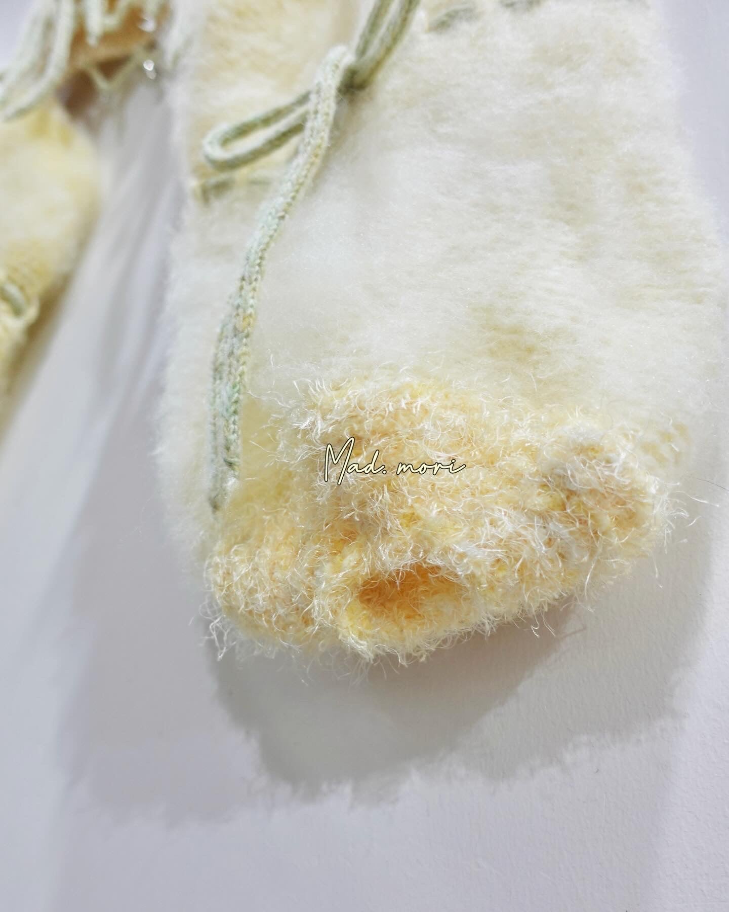Madmori Ballet Ribbon Sleeves「Pastel Yellow color」