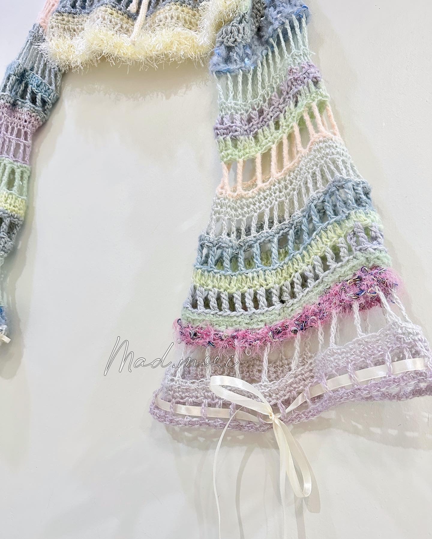 Madmori Baby pastel Ribbon crop Sleeves