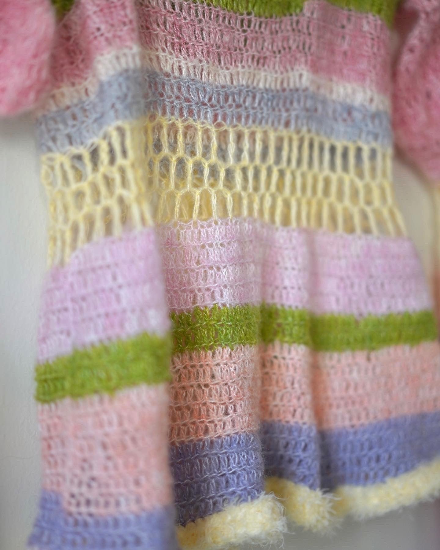 Rainbow jelly top