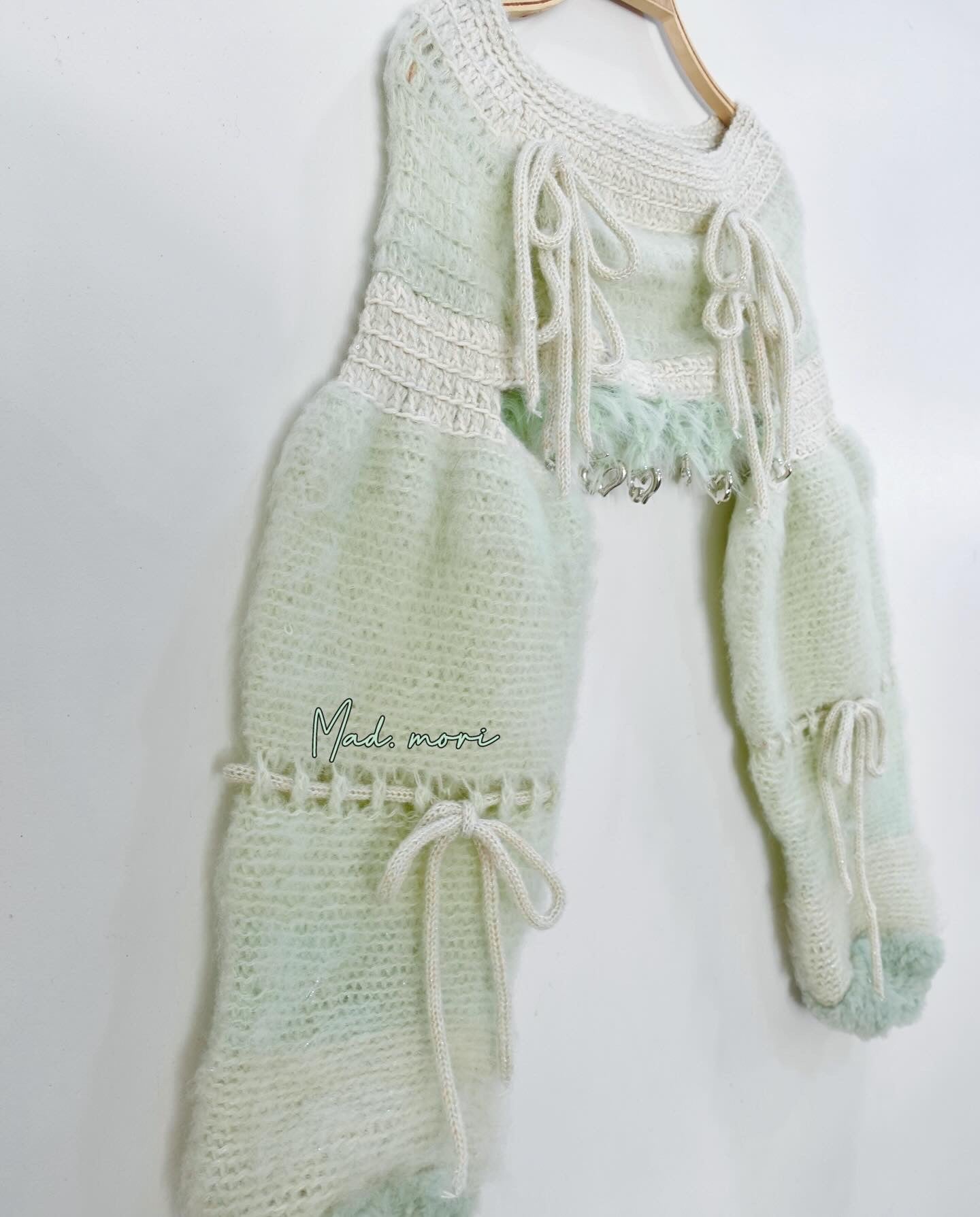 Madmori Ballet Ribbon Sleeves「Pastel Green color」