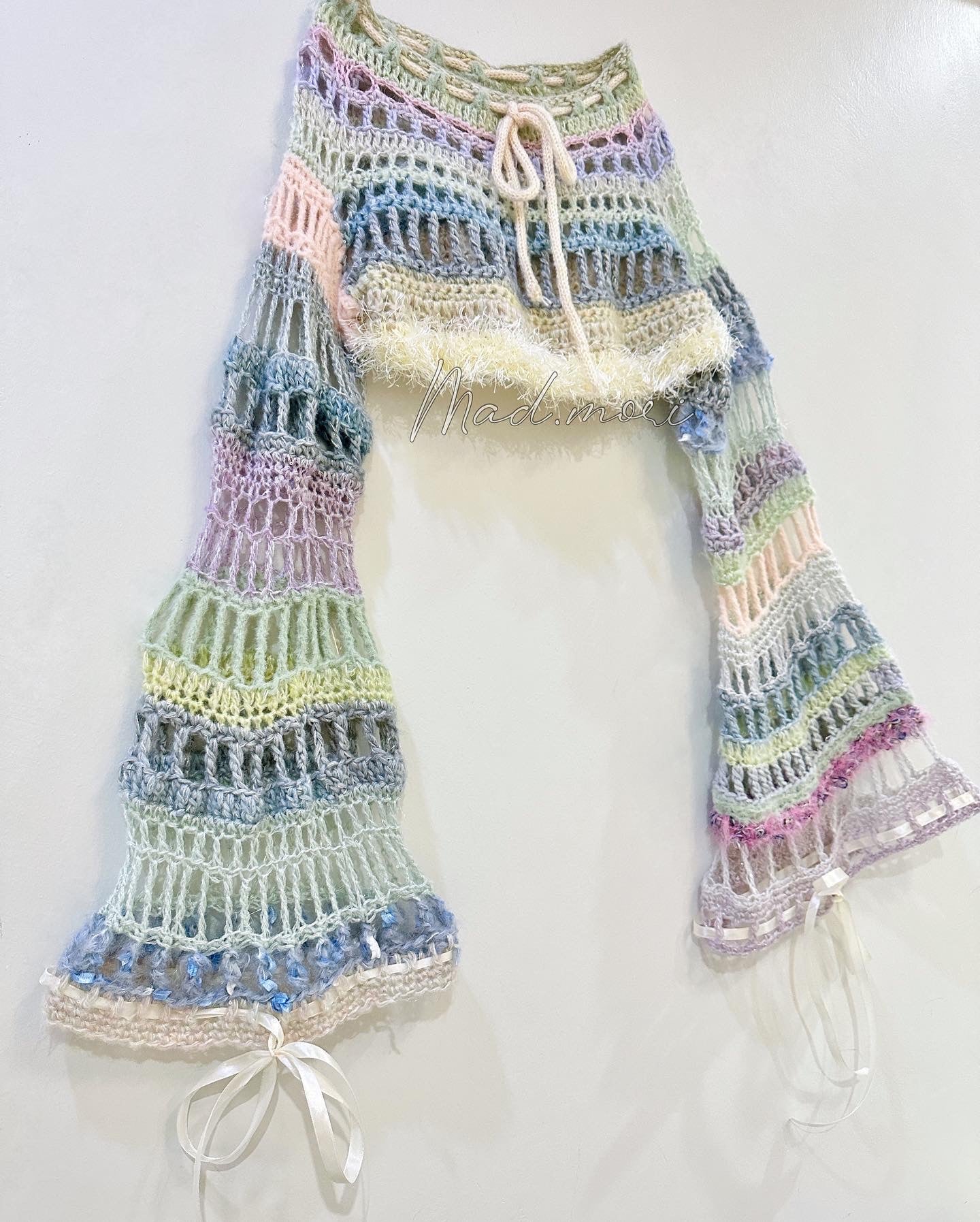 Madmori Baby pastel Ribbon crop Sleeves