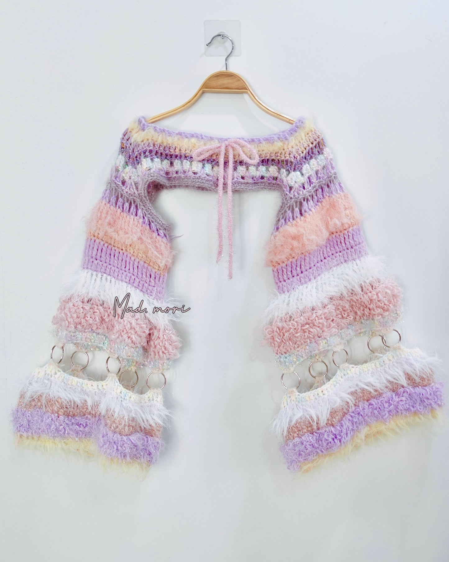 Madmori Fluffy cupcakes shrug top