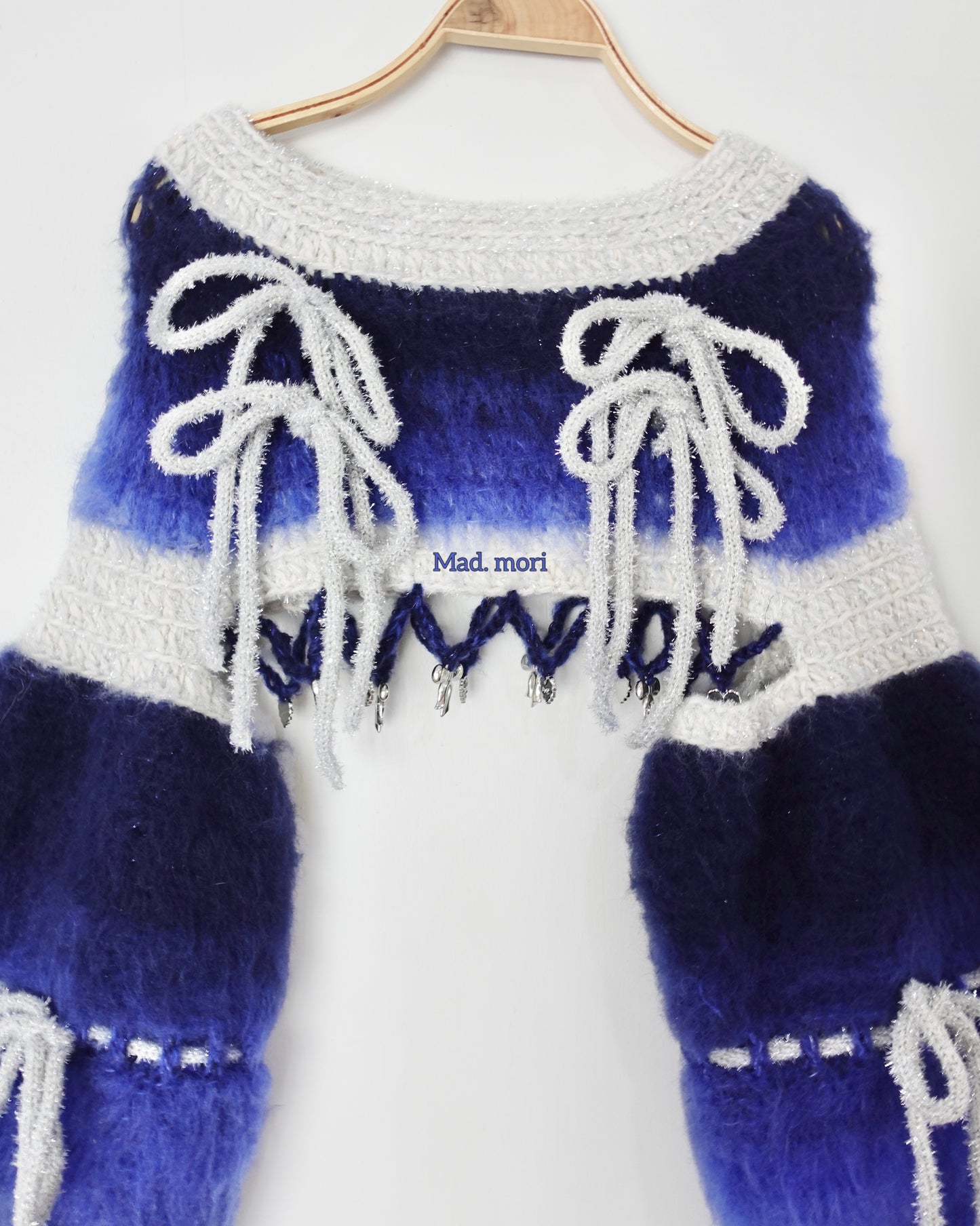 Madmori Ballet Ribbon Sleeves「Deep Blue Silver color」