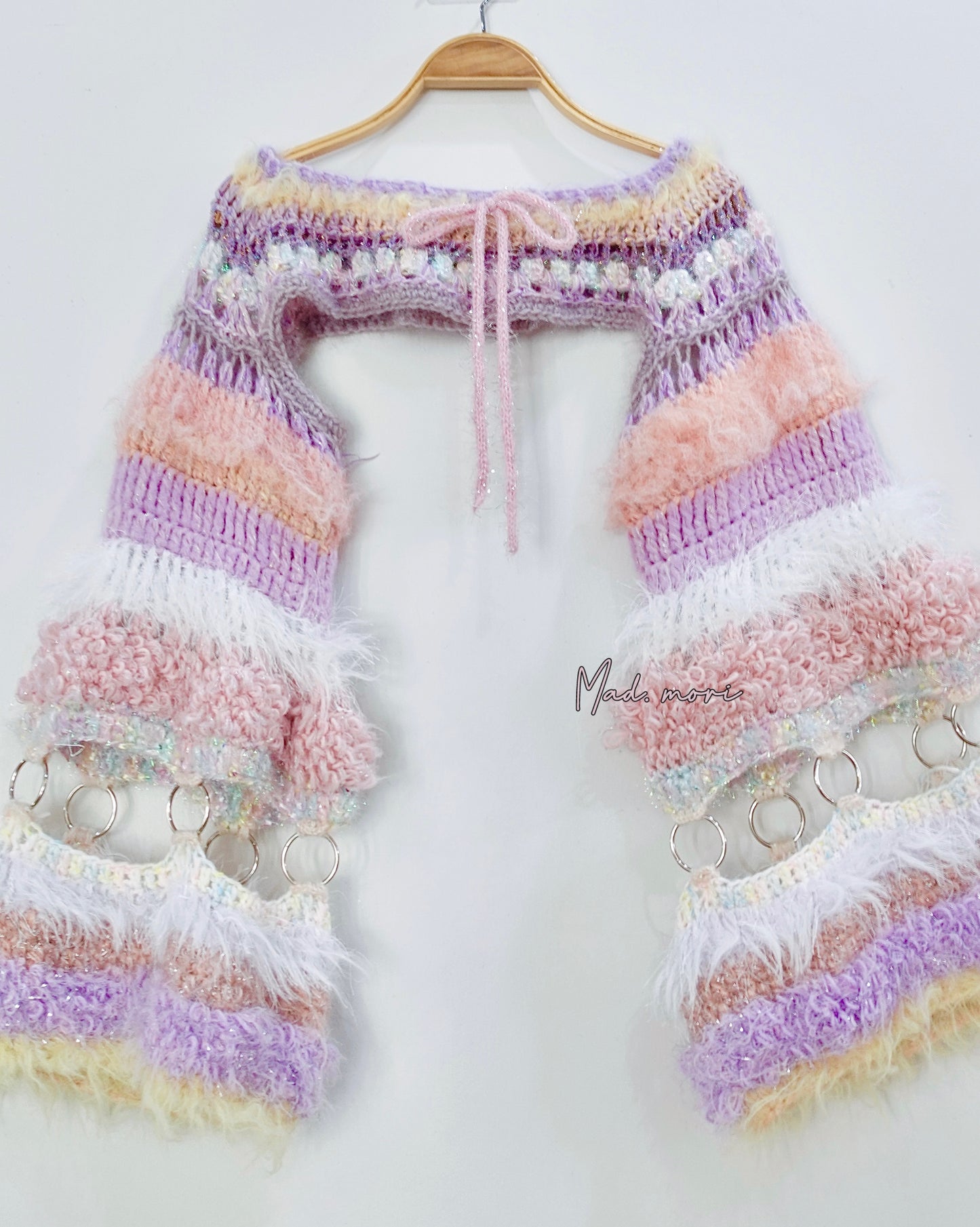 Madmori Fluffy cupcakes shrug top