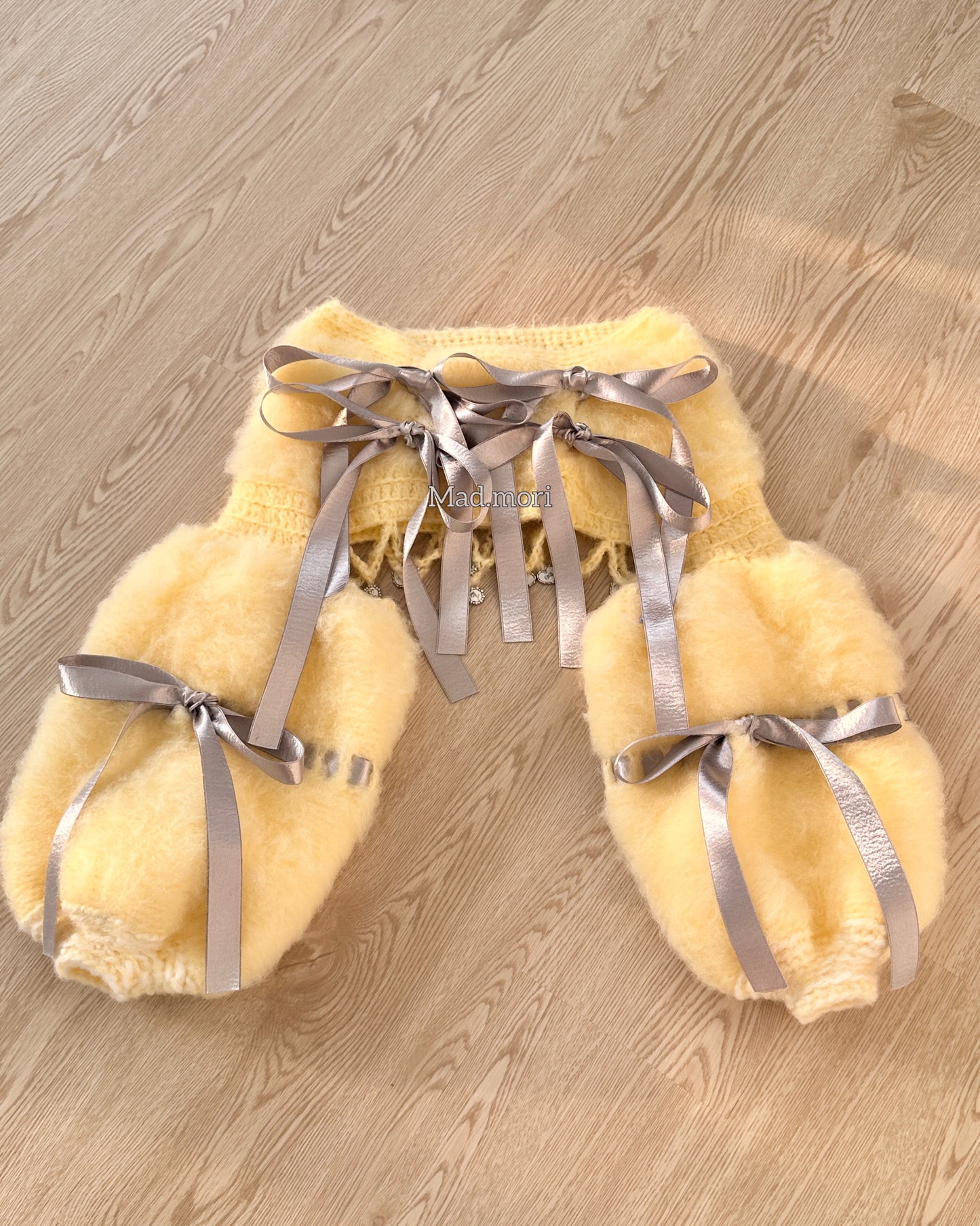 Madmori Ballet Ribbon Sleeves「Butter Yellow color」