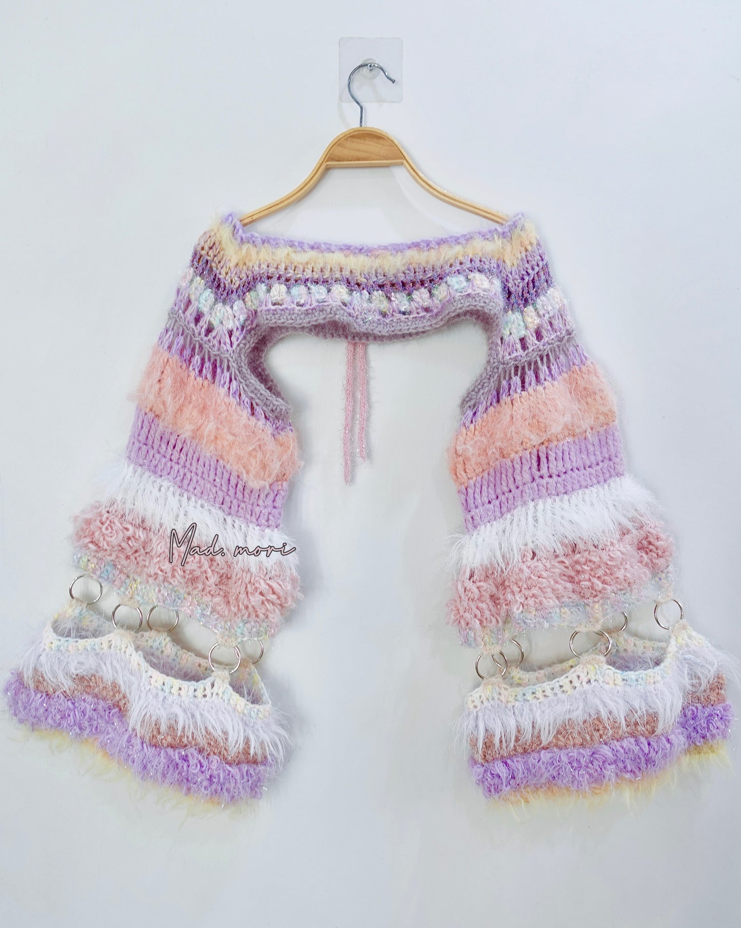 Madmori Fluffy cupcakes shrug top