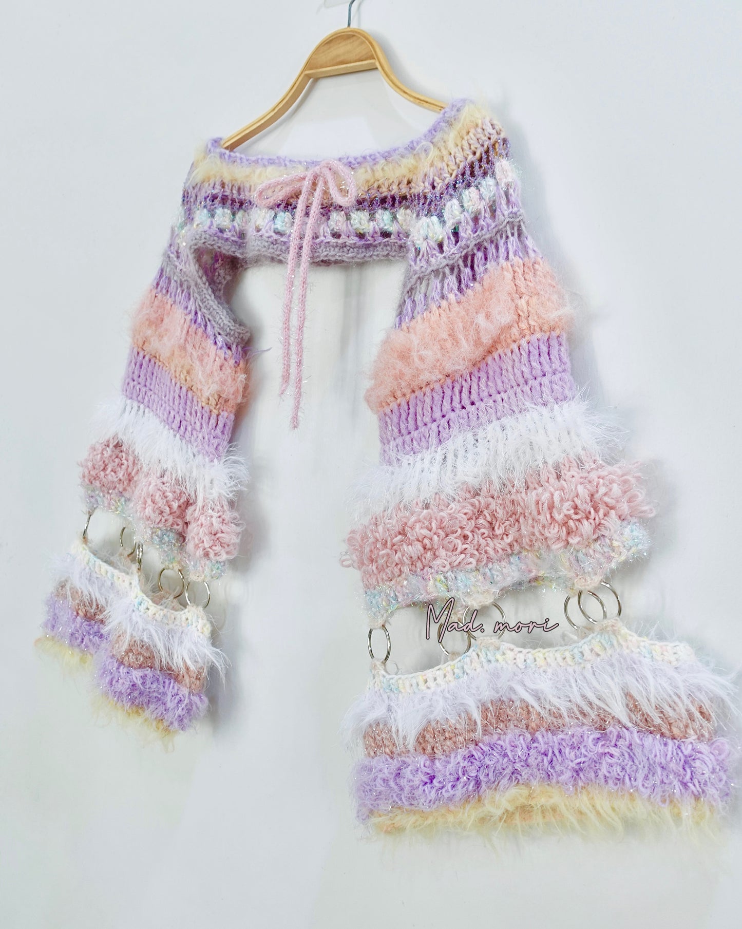 Madmori Fluffy cupcakes shrug top